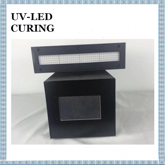 Machine de traitement UV de grande surface de 200 * 20mm LED pour le traitement de revêtement durcissant UV de colle UV d'encre de LED