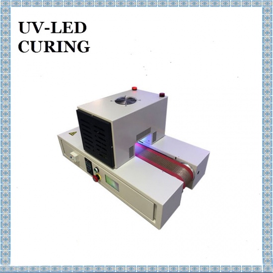 Appareil de traitement adhésif UV à trois faces de la machine de polymérisation UV