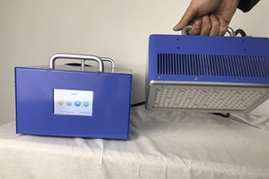Équipement de durcissement à LED UV utilisé dans la liaison à la lentille optique